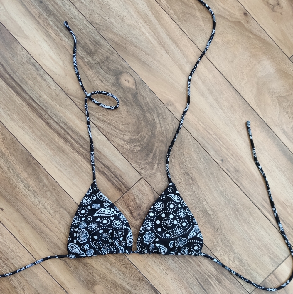Black Banana OP Bikini top